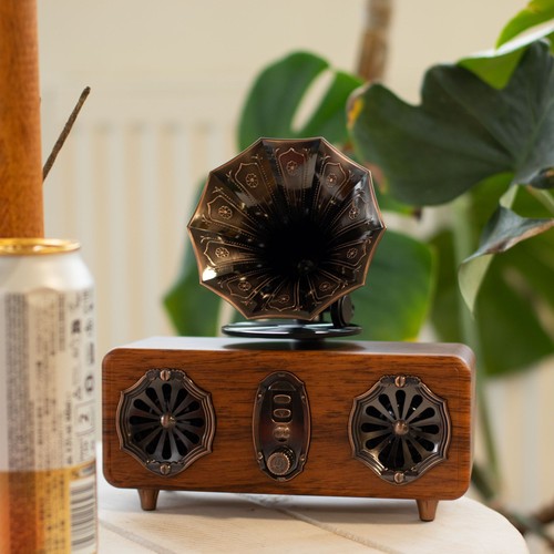 Vintage gramophone bluetooth - vintage,